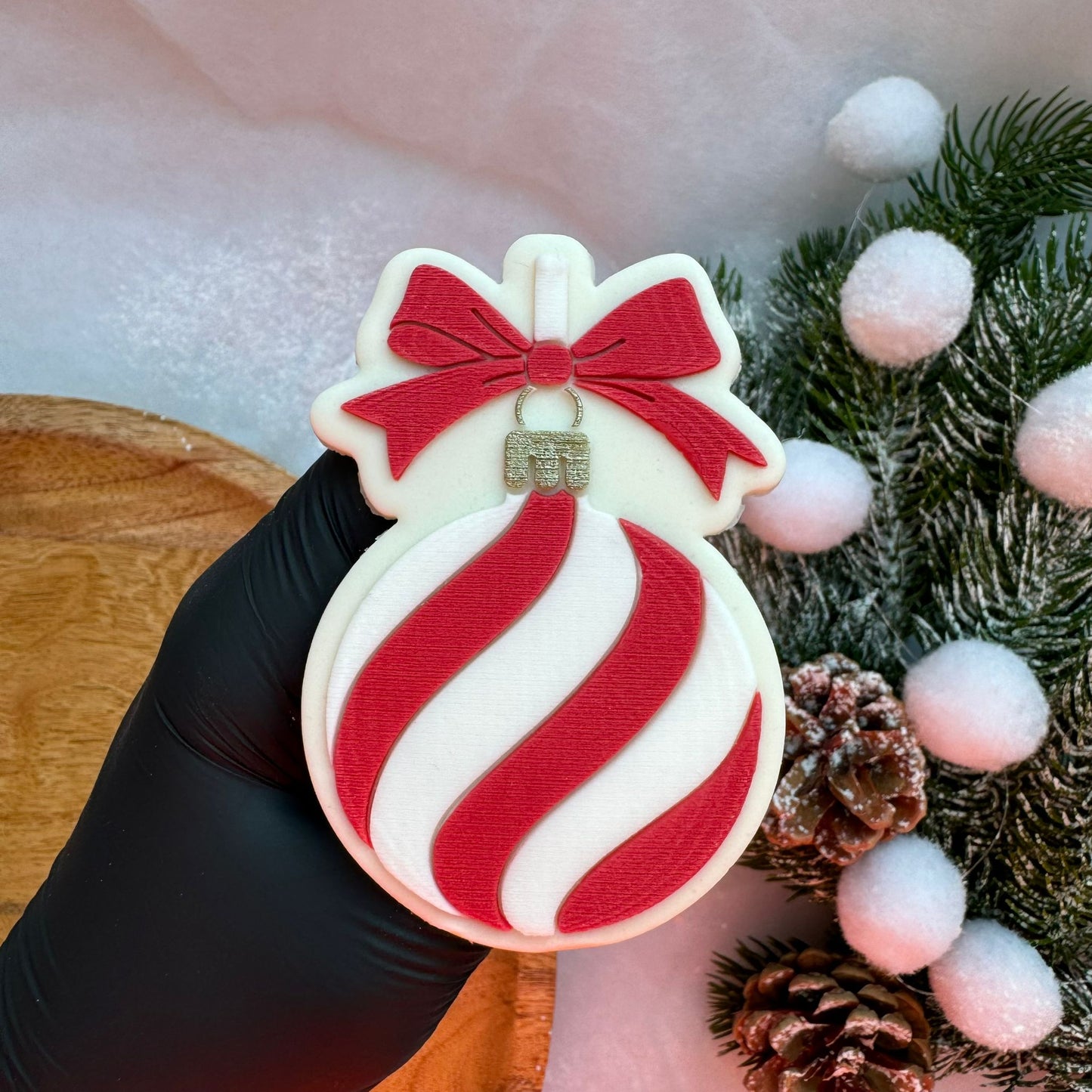#105 - Ornament