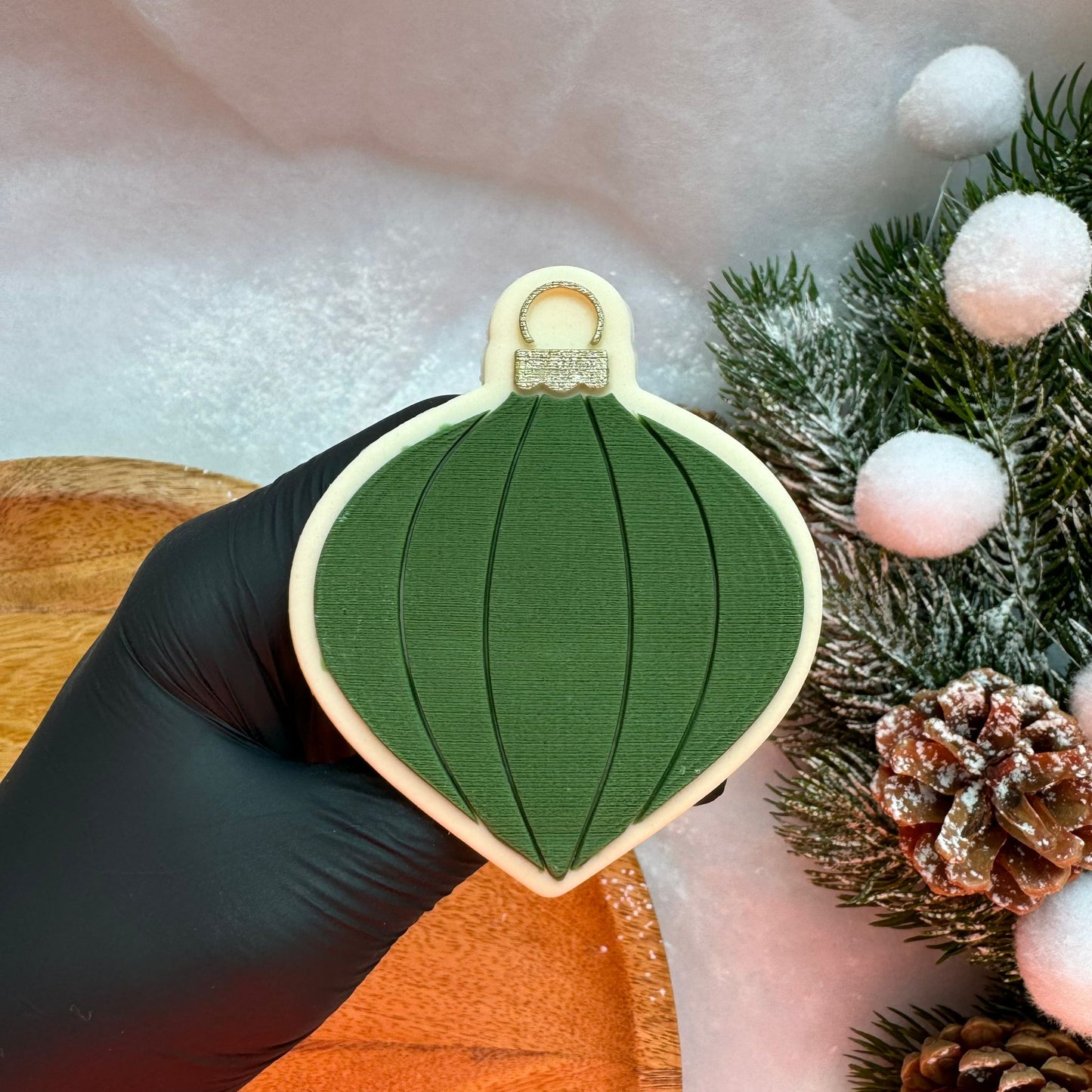 #104 - Ornament