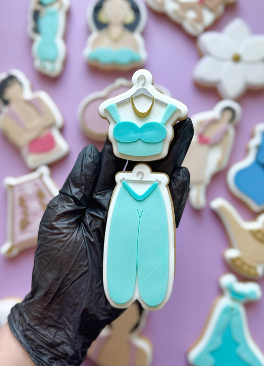 #14 - Dress (2 parts)