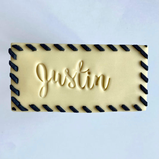 #08 - First Name Plate