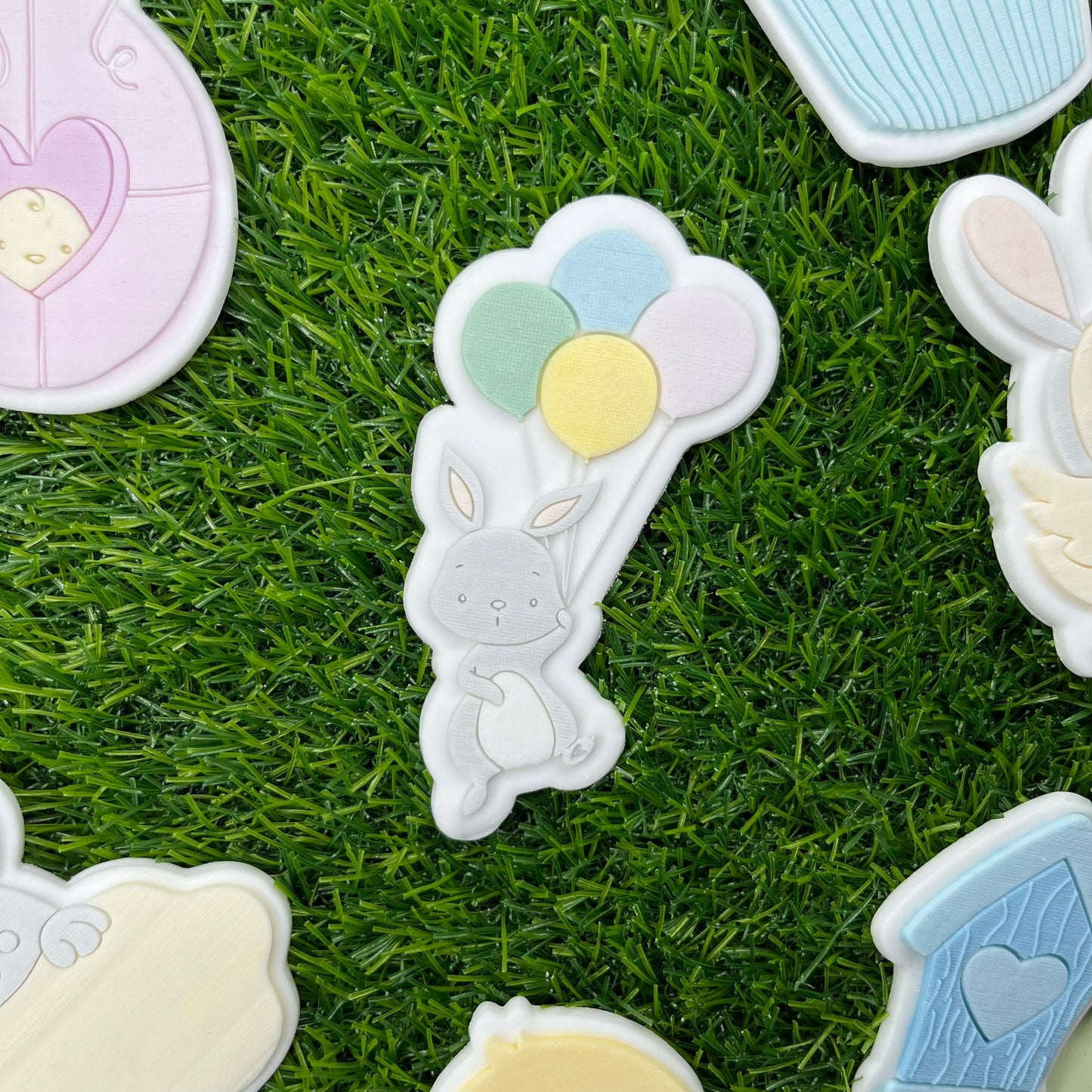 #037 - Lapin avec Ballons