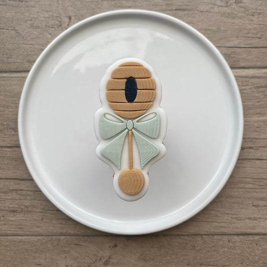 #18 - Bee Hive Stick