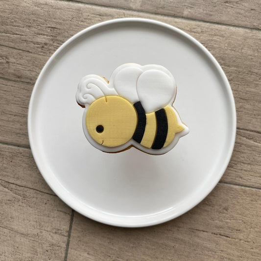 #08 - Bee