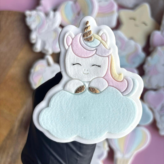 #09 - Unicorn Cloud