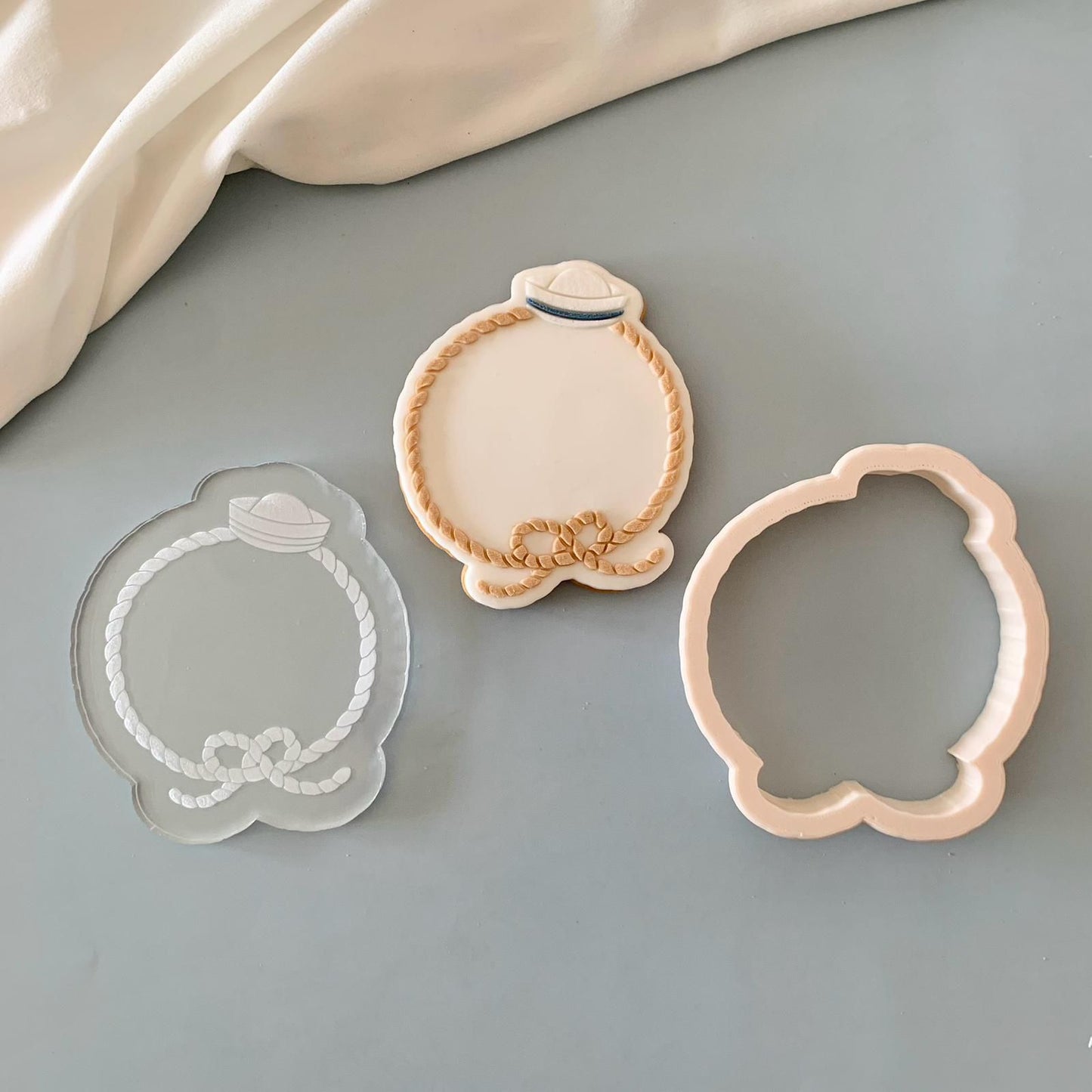 #19 - First Name Frame