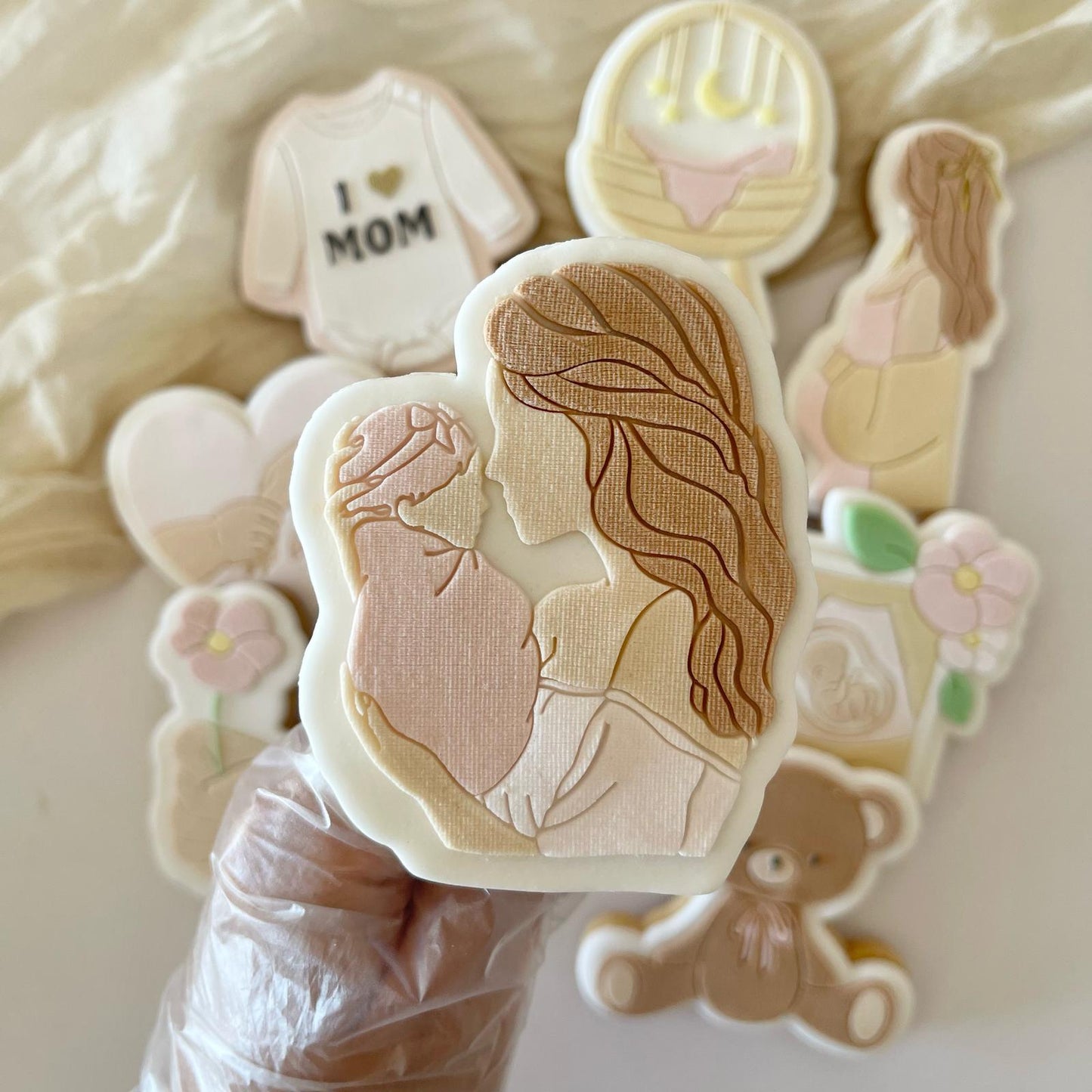 #052 - Baby and Mother