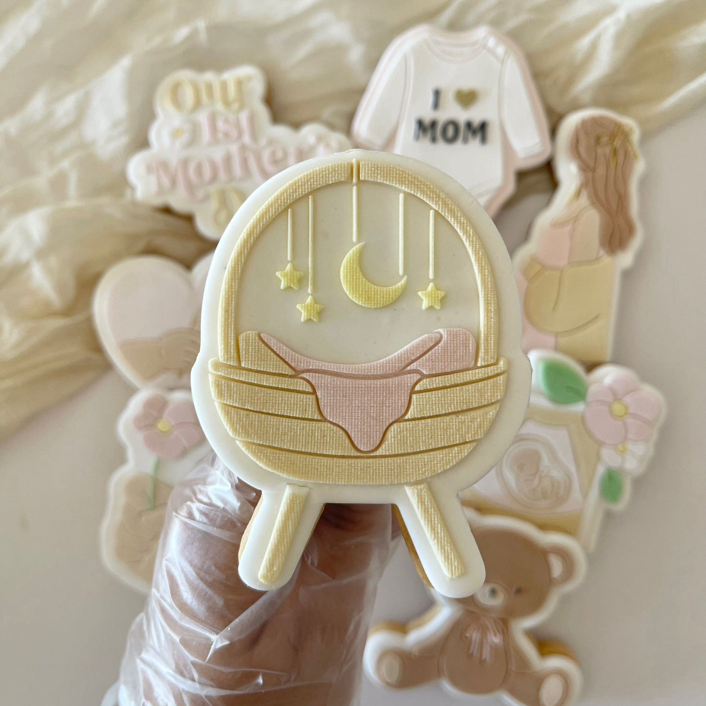 #057 - Baby Crib