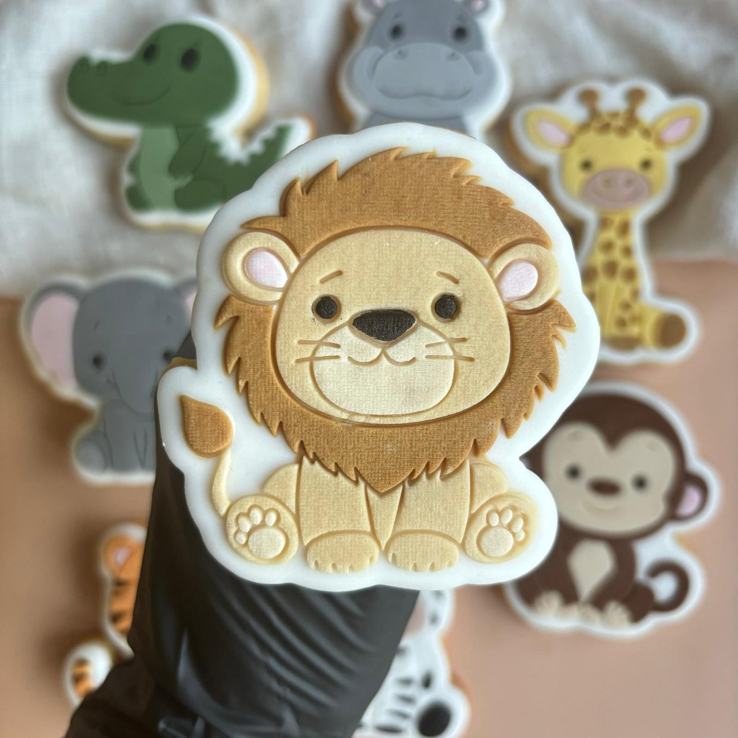 #21 - Lion