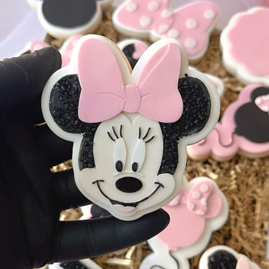 #01 - Minnie Head
