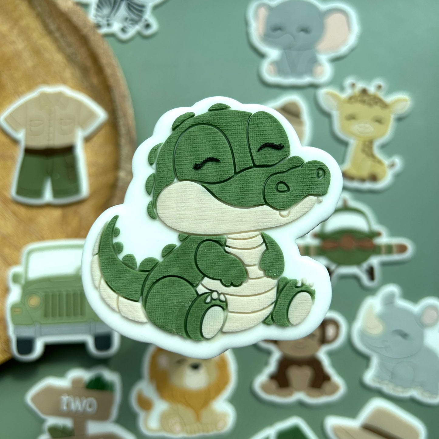 #44 - Crocodile