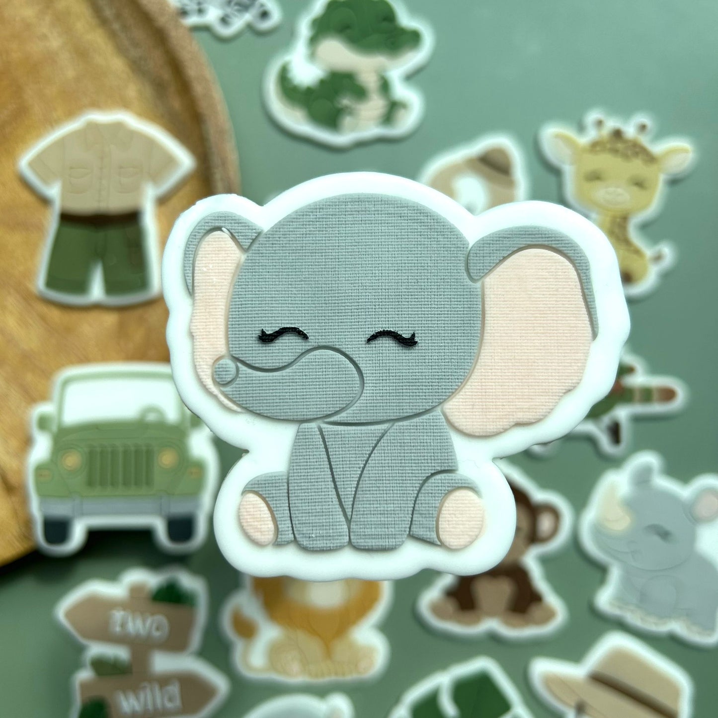 #42 - Elephant