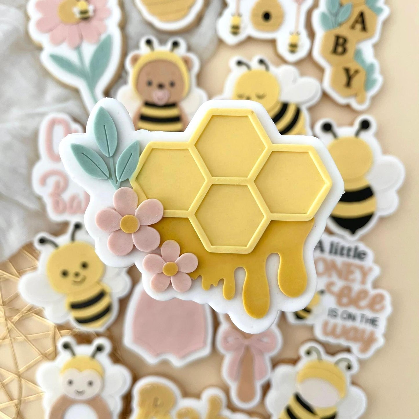#34 - Nid d'abeille