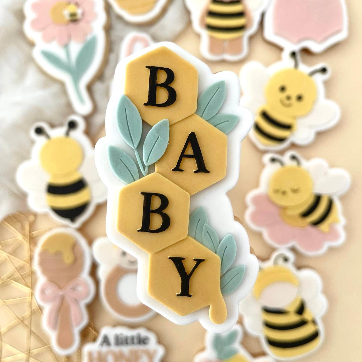 #28 - Baby Hexagone