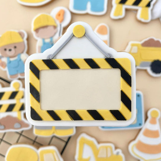 #15 - First Name Plate