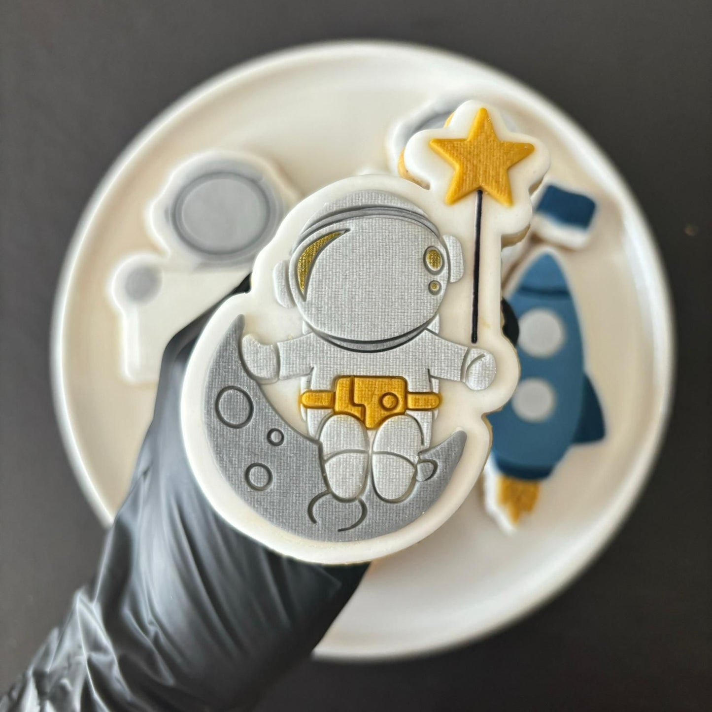 SPACE #06 - Astronaute