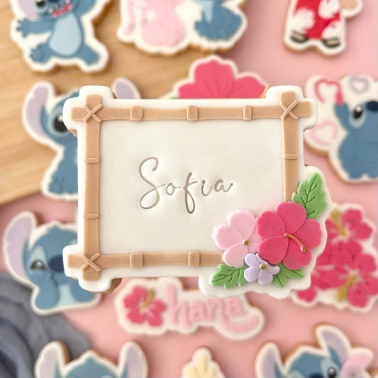 #11 - Flowery First Name Frame