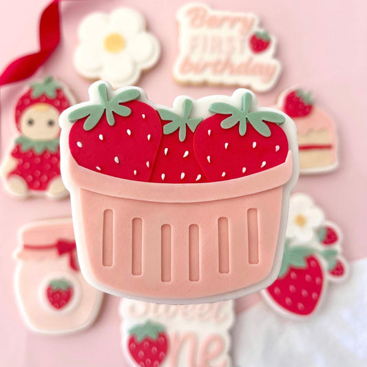 #08 - Strawberry Pot