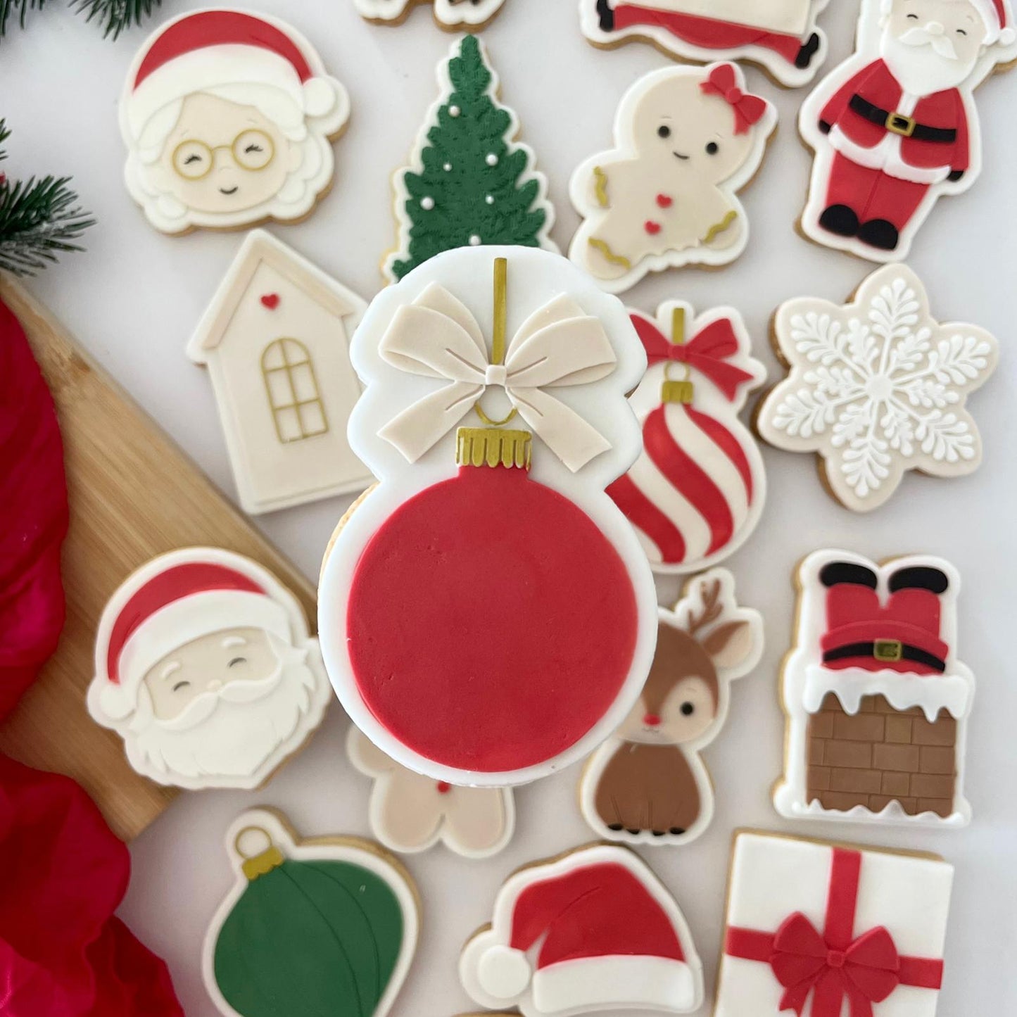 2023 CHRISTMAS - Christmas ball