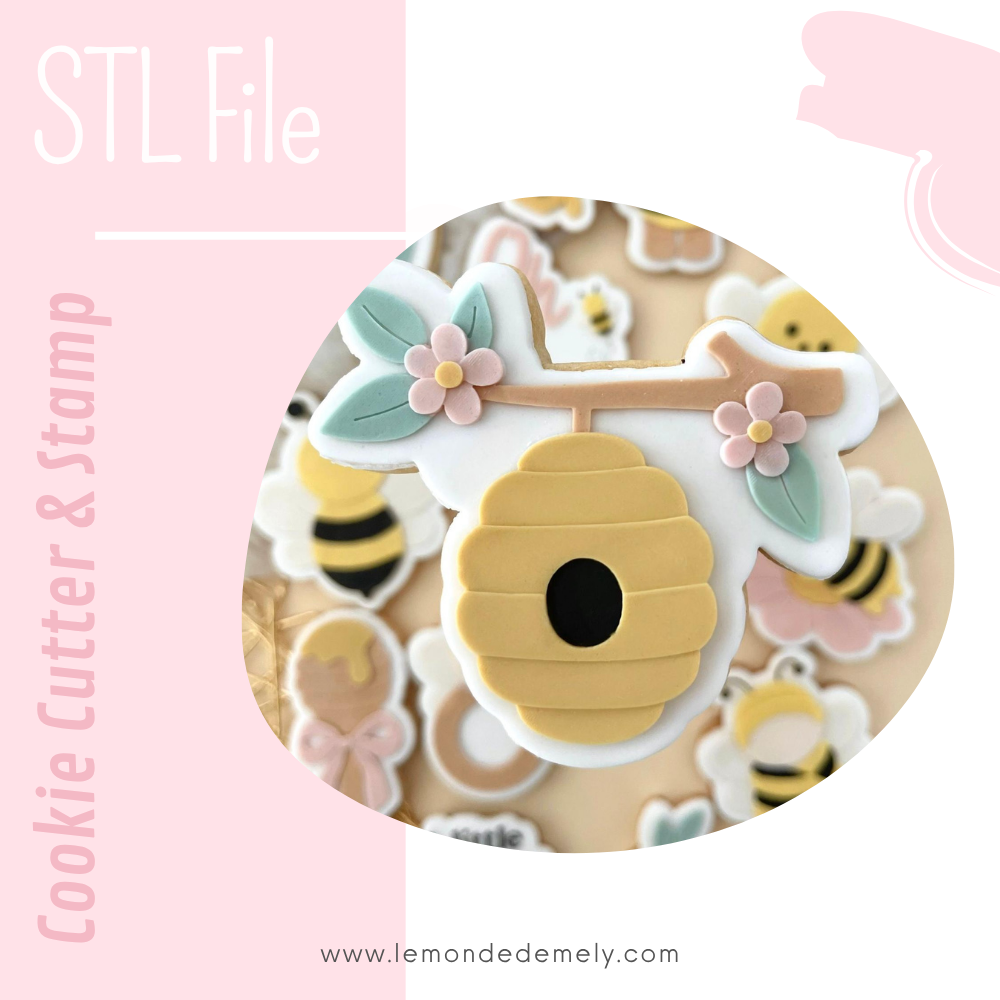 #480 - Honeycomb with Flowers