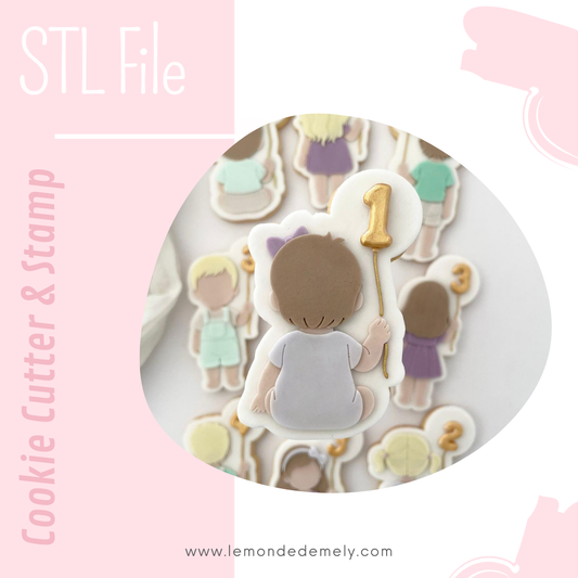 #835 - Girl holding balloon