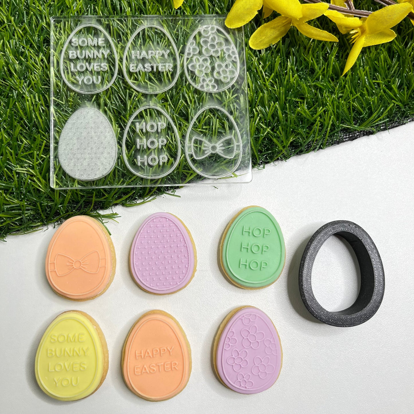 #016 - Easter Mini Eggs 4cm
