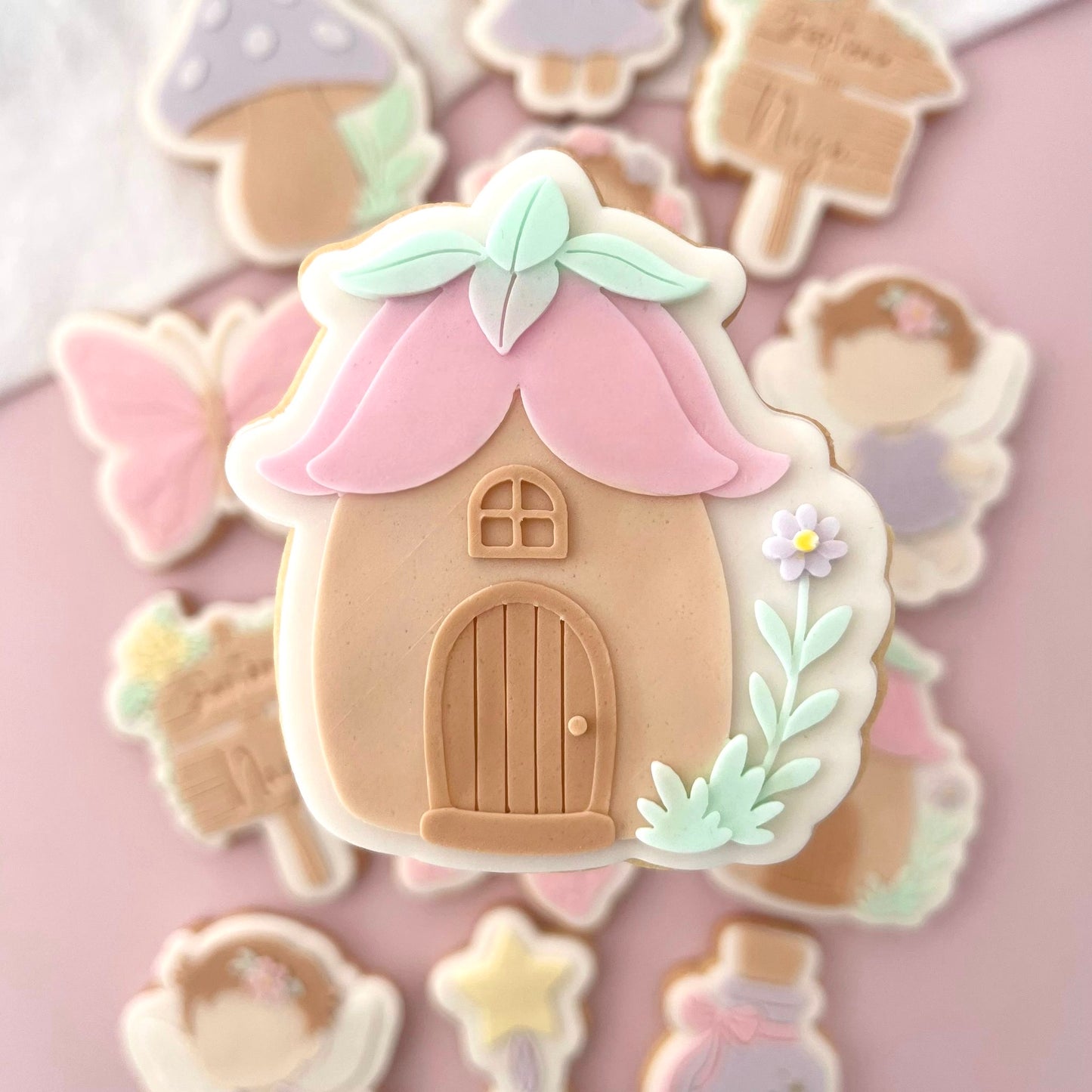 #024 - Maison de Fée