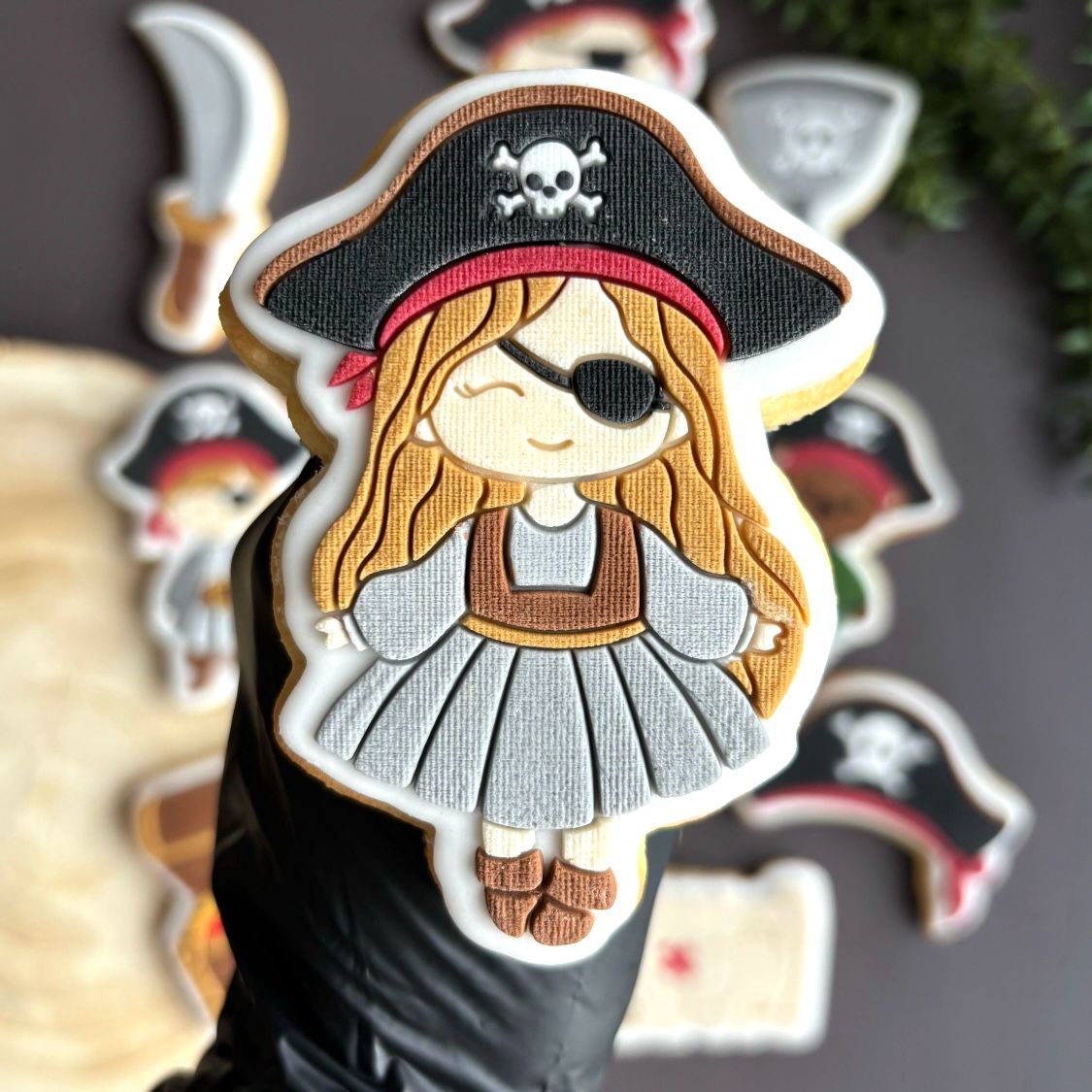 #06 - Pirate Fille