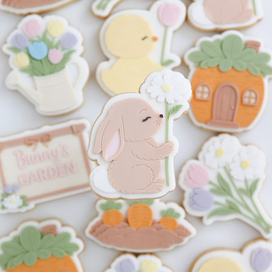 #111 - Lapin avec fleur