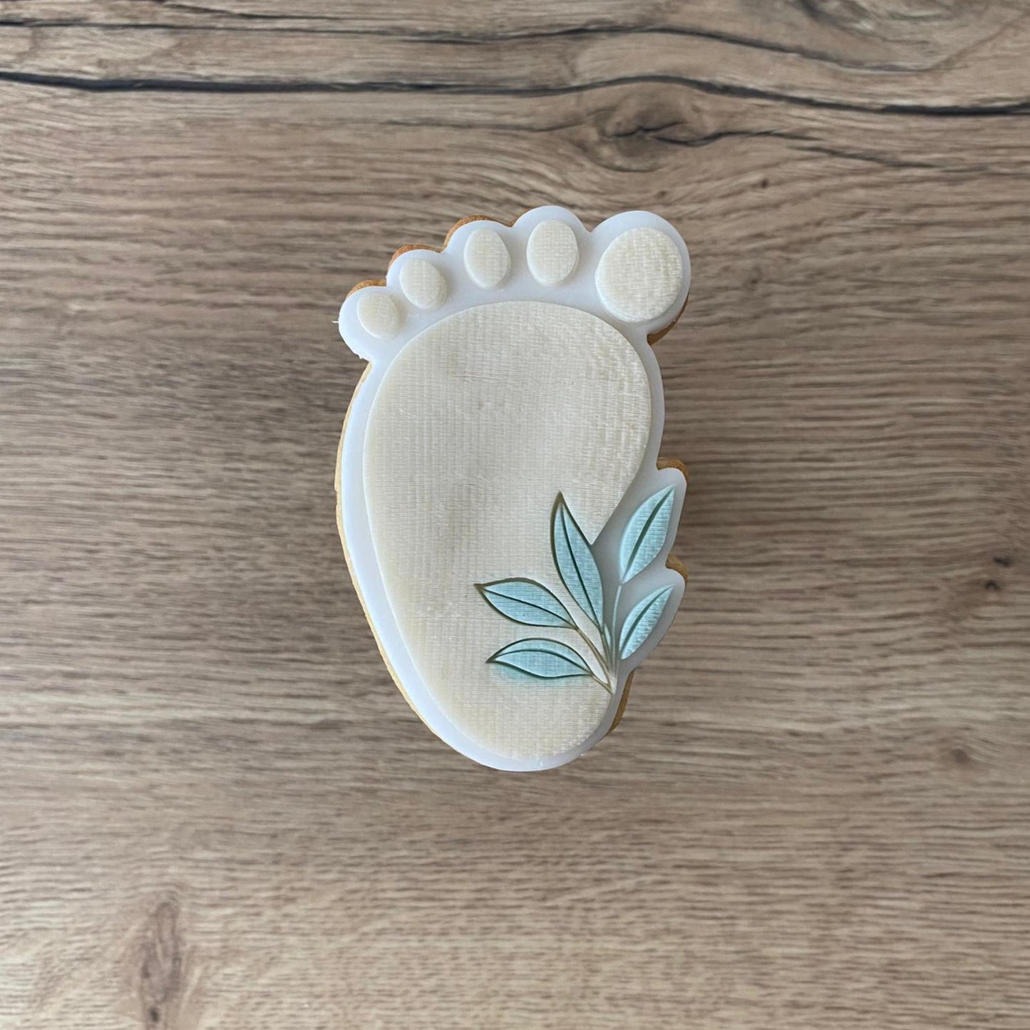 BABY #084 - Baby Foot with Flowers