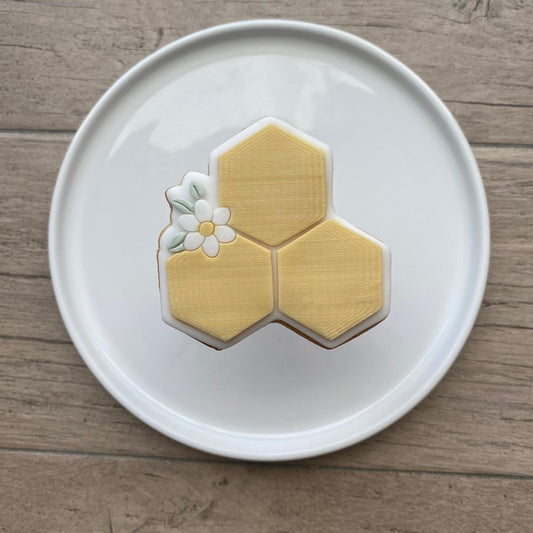 BEE #14  -  HoneyComb