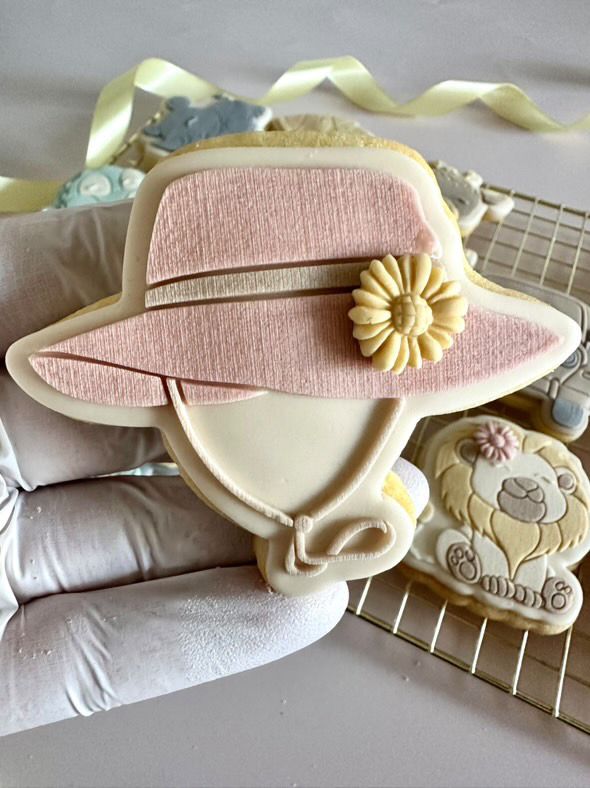 #29 - Chapeau