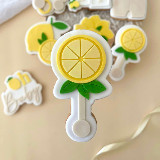 #02 - Hochet Citron