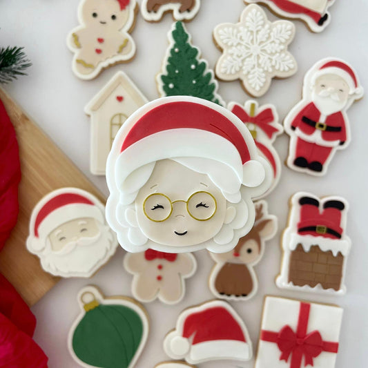 2024 CHRISTMAS #02 - Mother Christmas