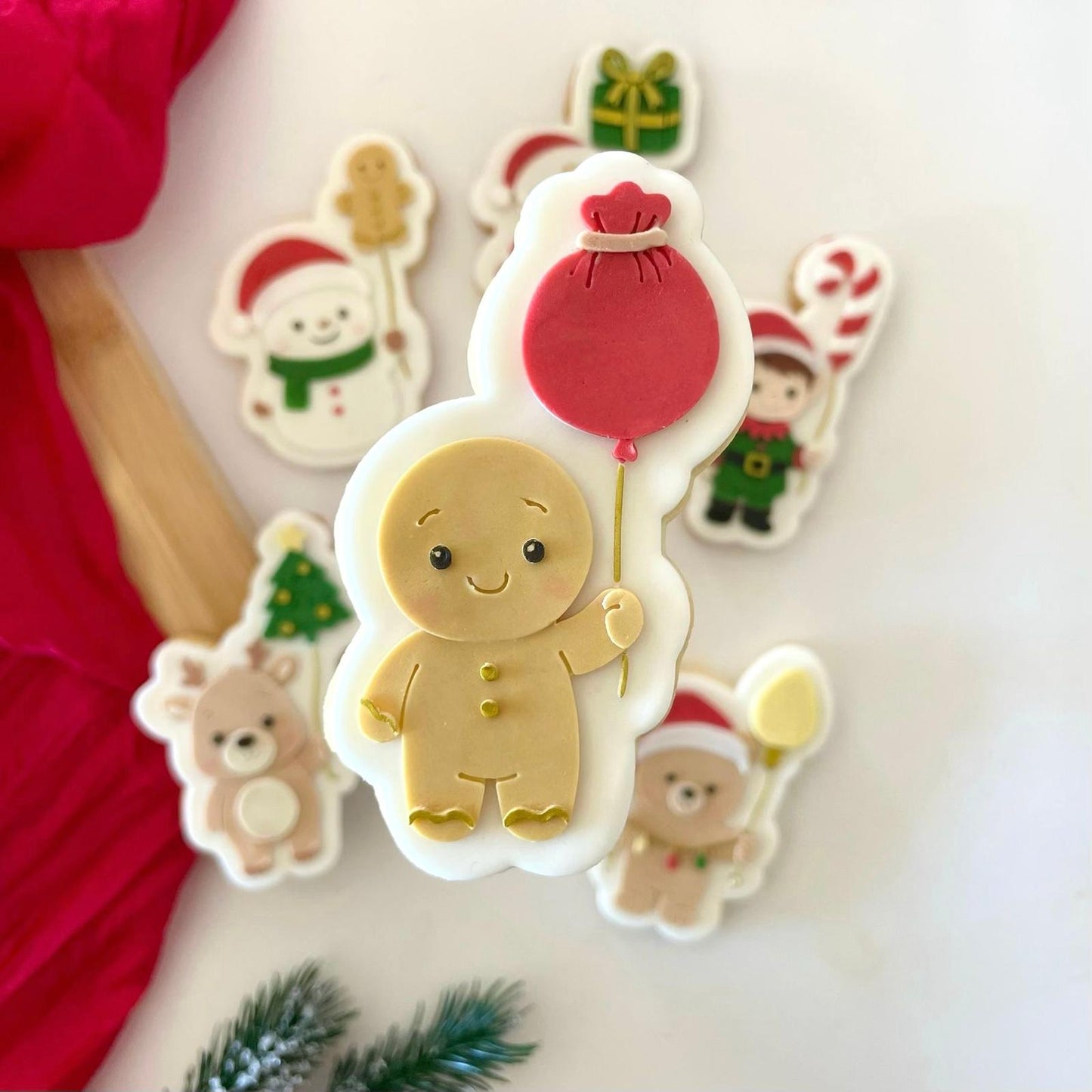 #194 - Bonhomme de pain d'épices avec ballon