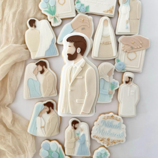 #08 - Homme en Costume