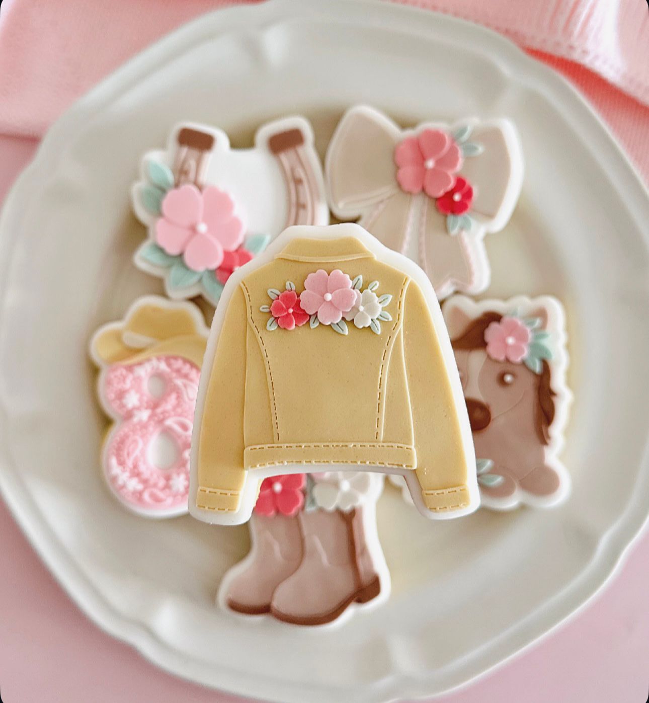 #02 - Veste avec fleurs