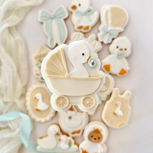 #08 - Bébé Oie dans la Pousette