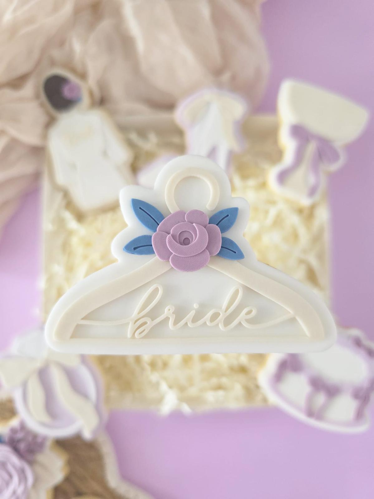 #47 - Bride Cintre