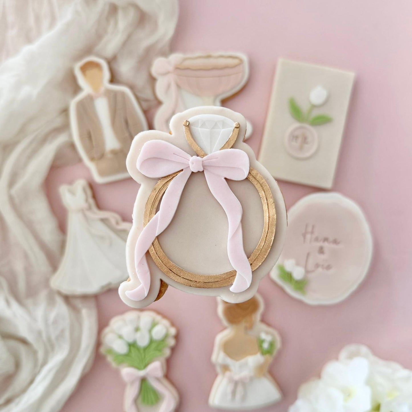 #79 - Bague avec Noeud