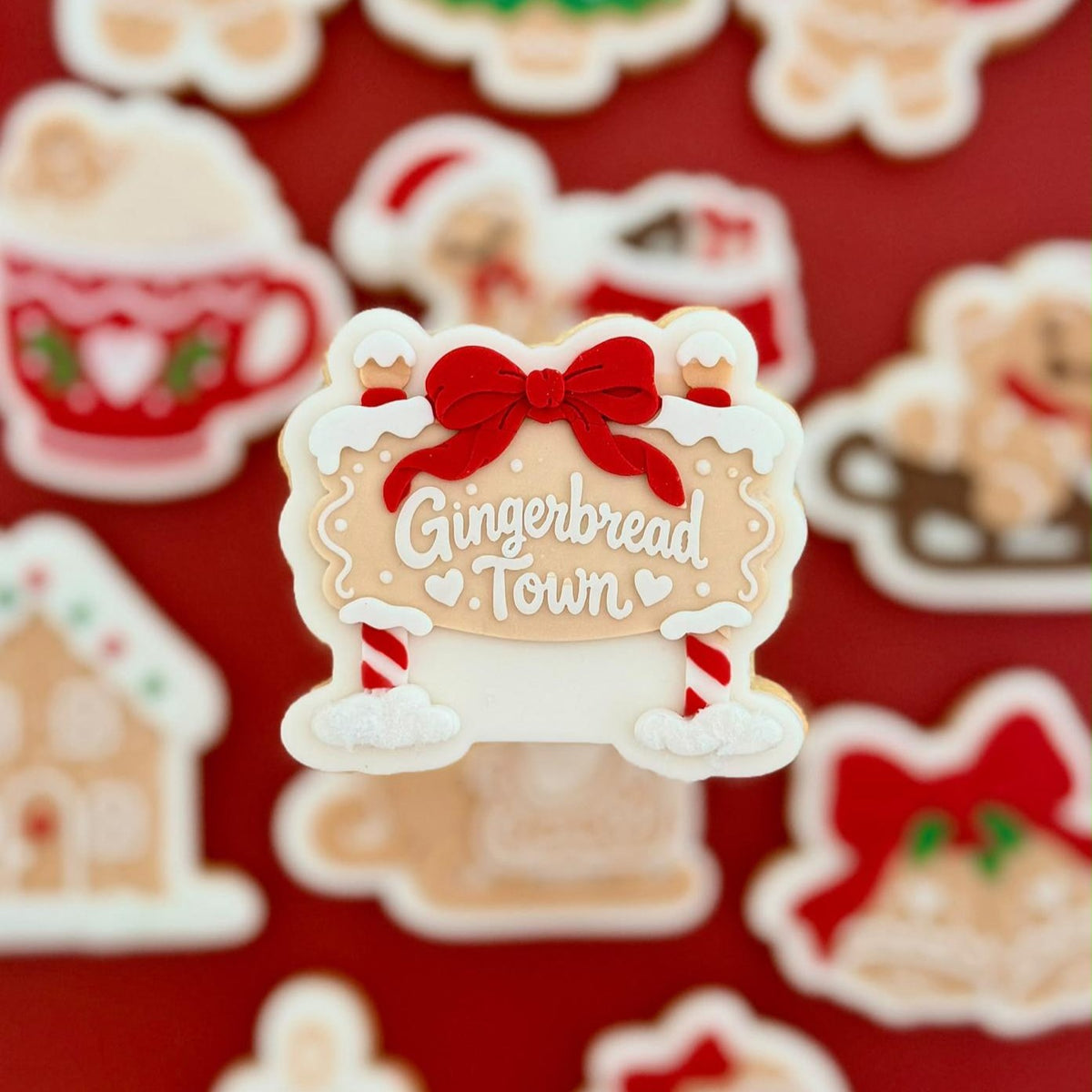 #3251 - Gingerbread Town