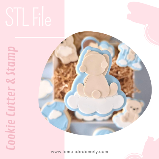 #1109 - Bear from back on cloud