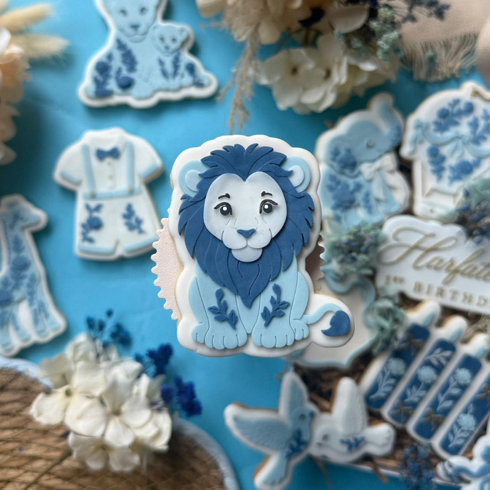 #3207 - Lion